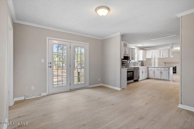 190 Pickett Circle, Vass, NC 28394