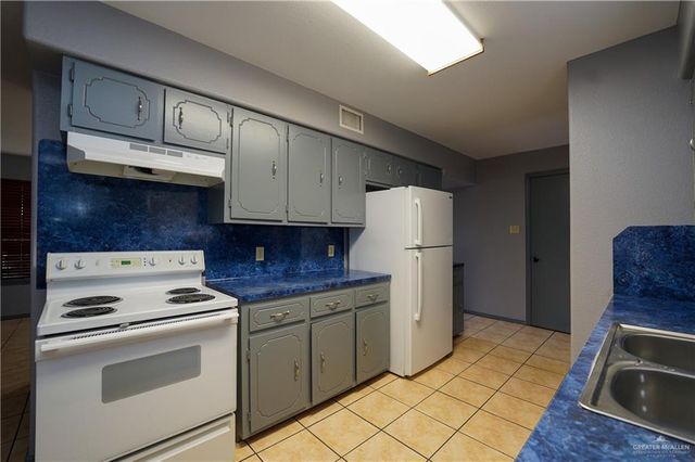 204 E Gomez Drive, San Juan, TX 78589