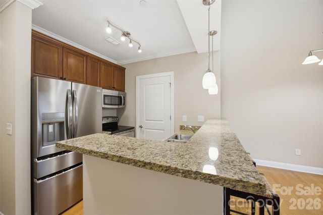 301 E Tremont Avenue 318, Charlotte, NC 28203