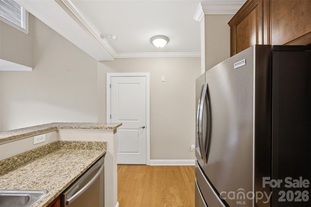 301 E Tremont Avenue 318, Charlotte, NC 28203