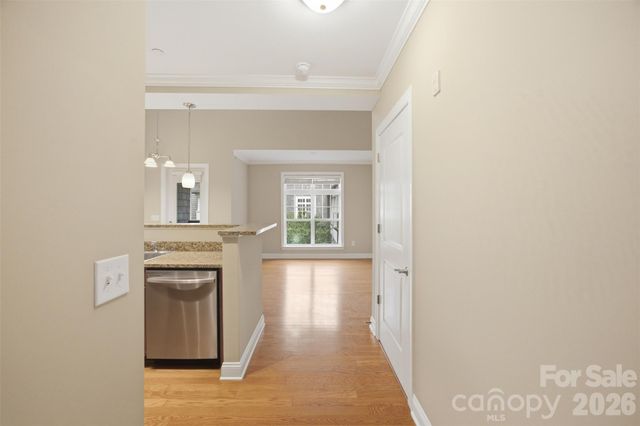 301 E Tremont Avenue 318, Charlotte, NC 28203