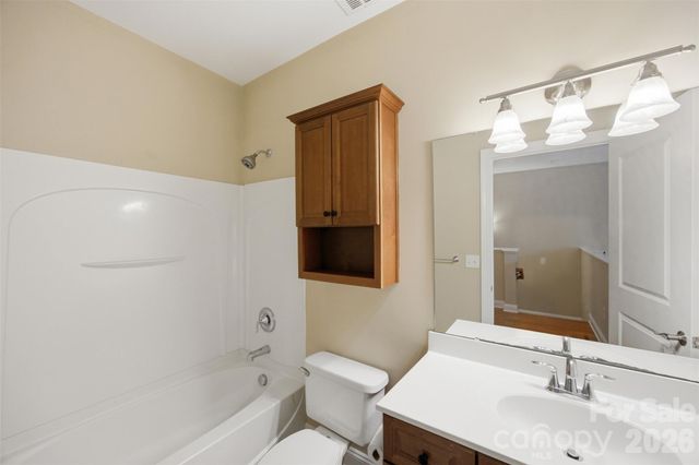 301 E Tremont Avenue 318, Charlotte, NC 28203