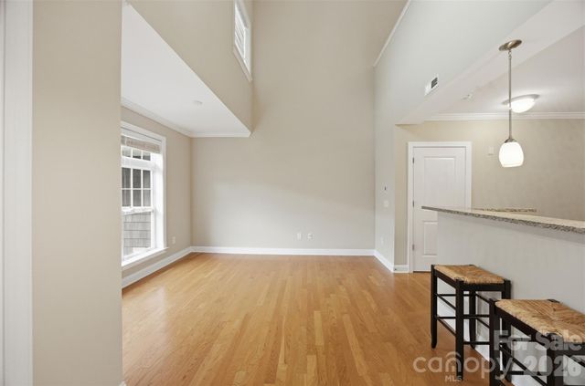 301 E Tremont Avenue 318, Charlotte, NC 28203