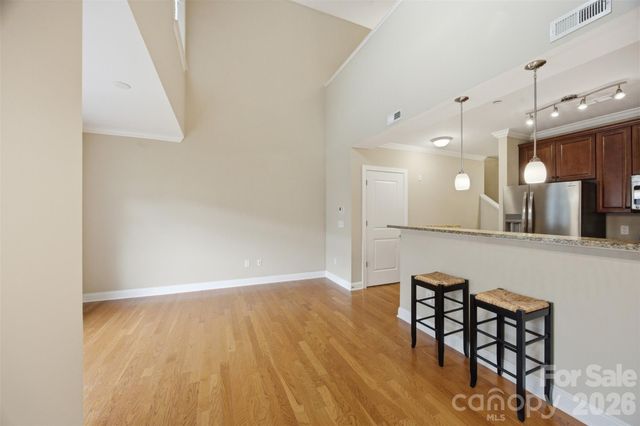 301 E Tremont Avenue 318, Charlotte, NC 28203