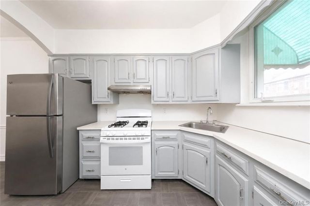 2118 E 26th Street, Brooklyn, NY 11229