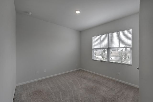 239 W Bradford Pointe Drive, Summerville, SC 29483