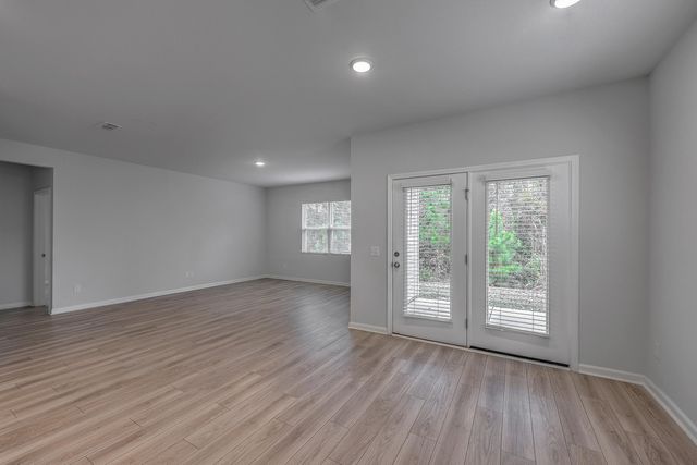 239 W Bradford Pointe Drive, Summerville, SC 29483