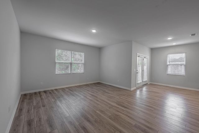 239 W Bradford Pointe Drive, Summerville, SC 29483