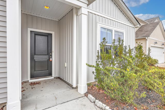 239 W Bradford Pointe Drive, Summerville, SC 29483