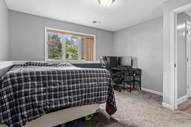 6480 153rd Way NW, Ramsey, MN 55303