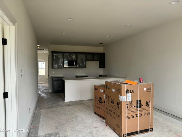 107 Maplebrook Way, Youngsville, LA 70592