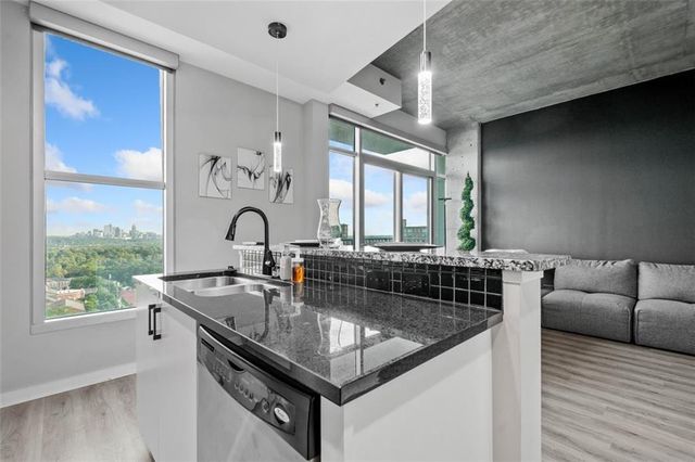 250 Pharr NE Road 1814, Atlanta, GA 30305