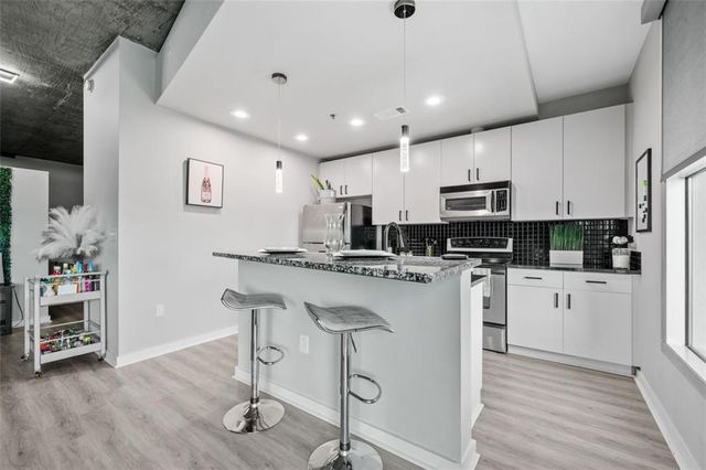 250 Pharr NE Road 1814, Atlanta, GA 30305