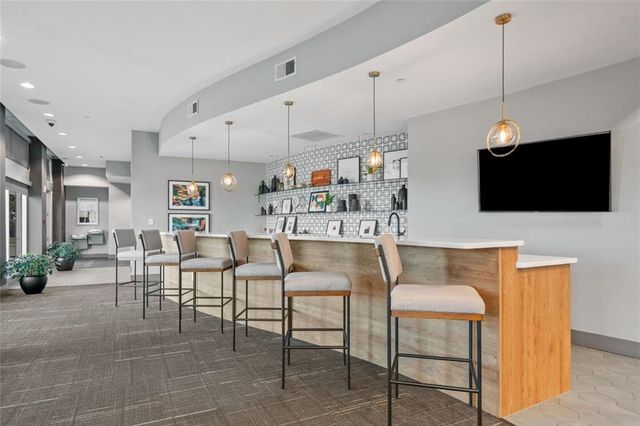 250 Pharr NE Road 1814, Atlanta, GA 30305