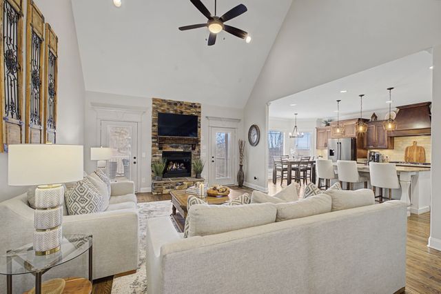 119 Dobson Knob Trl, Nolensville, TN 37135