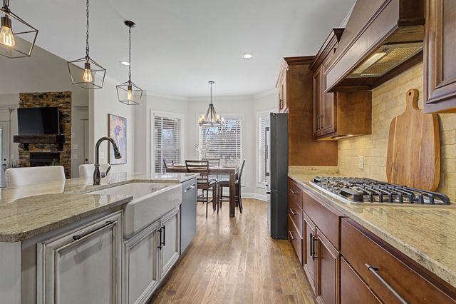 119 Dobson Knob Trl, Nolensville, TN 37135