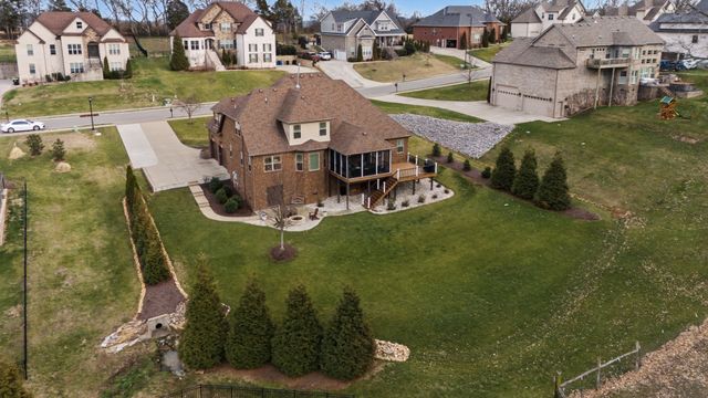 119 Dobson Knob Trl, Nolensville, TN 37135