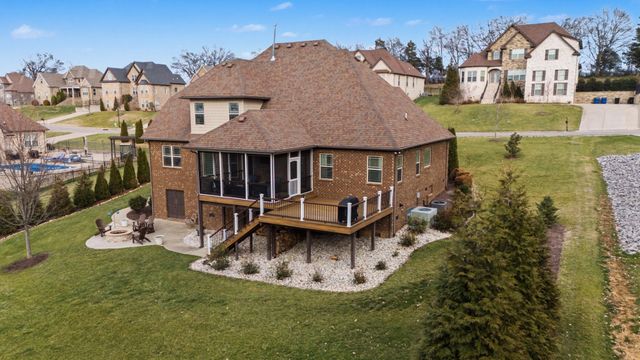 119 Dobson Knob Trl, Nolensville, TN 37135