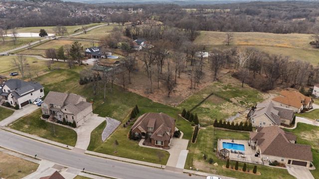 119 Dobson Knob Trl, Nolensville, TN 37135