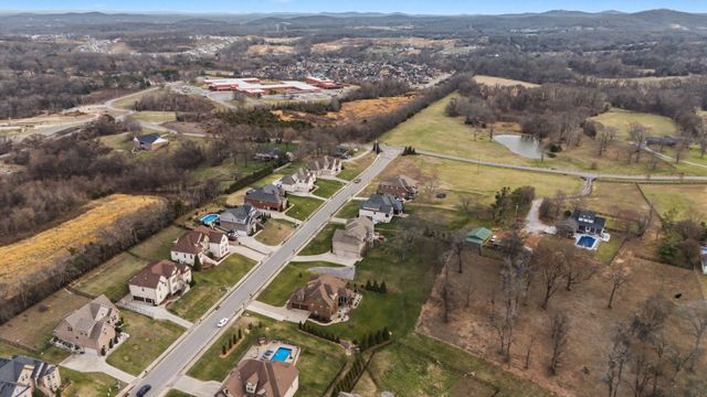 119 Dobson Knob Trl, Nolensville, TN 37135