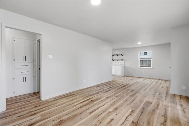 102 Belisle Avenue, Yukon, OK 73099
