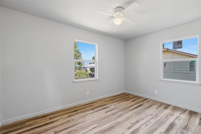 102 Belisle Avenue, Yukon, OK 73099