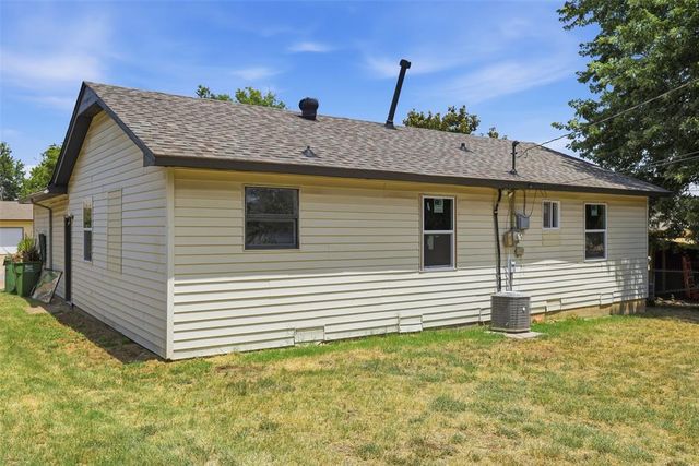 102 Belisle Avenue, Yukon, OK 73099