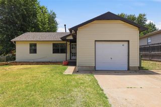 102 Belisle Avenue, Yukon, OK 73099