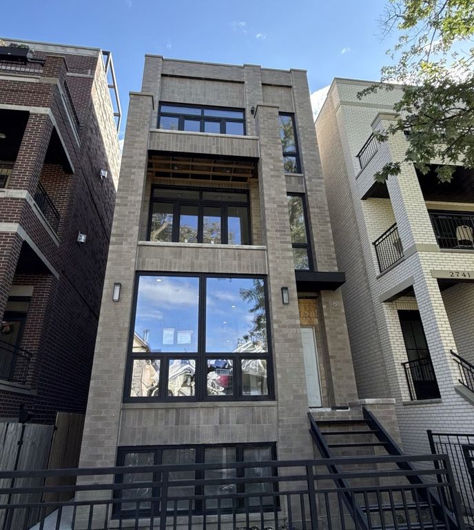 2743 N Greenview Avenue 2, Chicago, IL 60614 — exterior