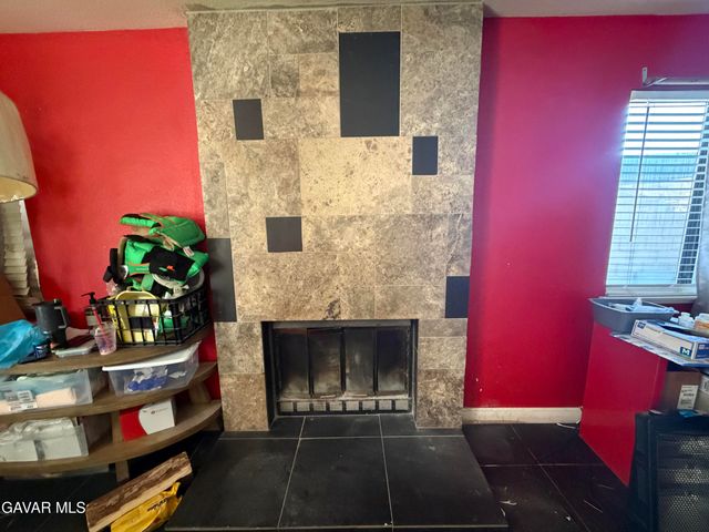 42927 W 21st Street, Lancaster, CA 93536