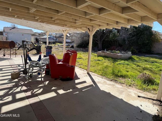 42927 W 21st Street, Lancaster, CA 93536