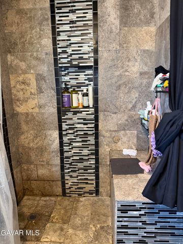 42927 W 21st Street, Lancaster, CA 93536