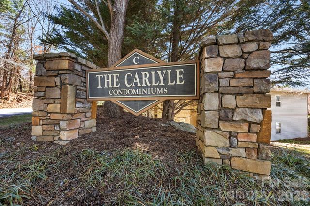 704 Carlyle Way, Asheville, NC 28803