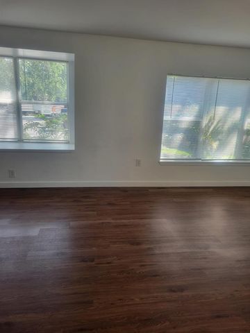 4815 Via Palm Lake 1401, West Palm Beach, FL 33417