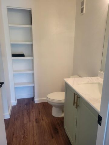 4815 Via Palm Lake 1401, West Palm Beach, FL 33417