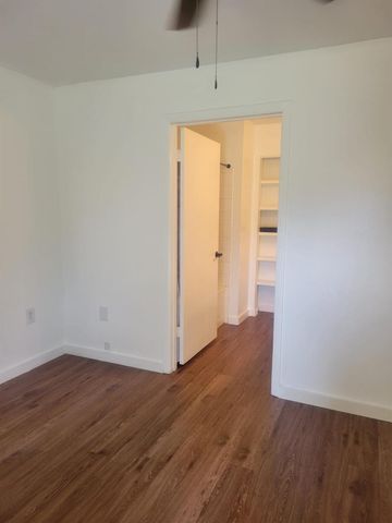 4815 Via Palm Lake 1401, West Palm Beach, FL 33417
