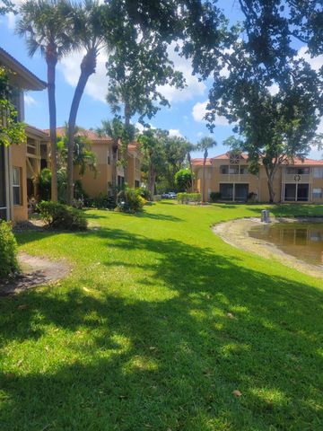 4815 Via Palm Lake 1401, West Palm Beach, FL 33417