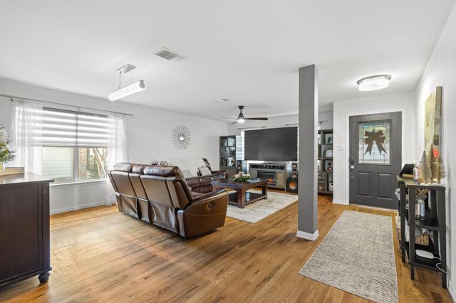 615 Barbara WAY, Bastrop, TX 78602