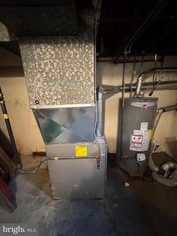 318 FERN ST, Darby, PA 19023