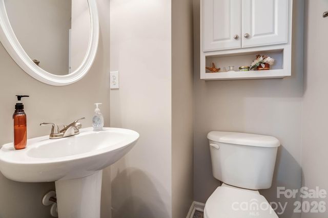 128 Rock Ridge Lane, Mount Holly, NC 28120