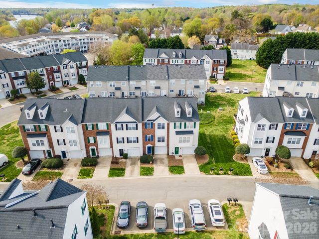 128 Rock Ridge Lane, Mount Holly, NC 28120