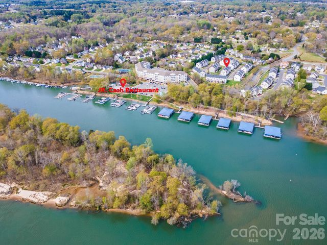 128 Rock Ridge Lane, Mount Holly, NC 28120