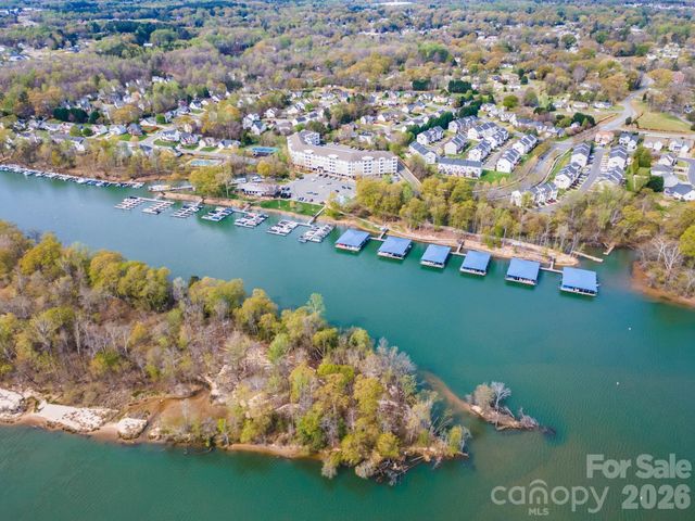 128 Rock Ridge Lane, Mount Holly, NC 28120