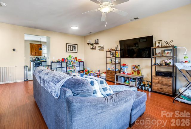 128 Rock Ridge Lane, Mount Holly, NC 28120