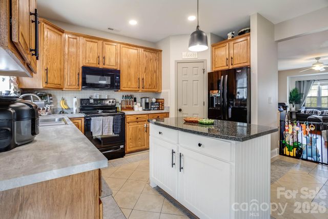 128 Rock Ridge Lane, Mount Holly, NC 28120