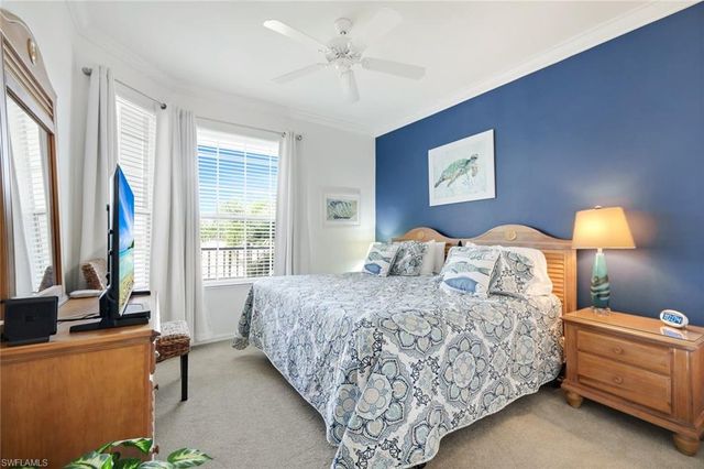 8253 Parkstone PL 206, Naples, FL 34120