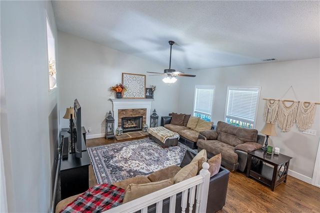 731 Calloway Drive, Rockmart, GA 30153