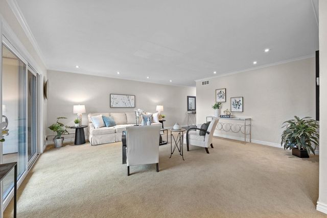 1129 AVENIDA SEVILLA 5B, Walnut Creek, CA 94595