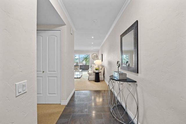 1129 AVENIDA SEVILLA 5B, Walnut Creek, CA 94595