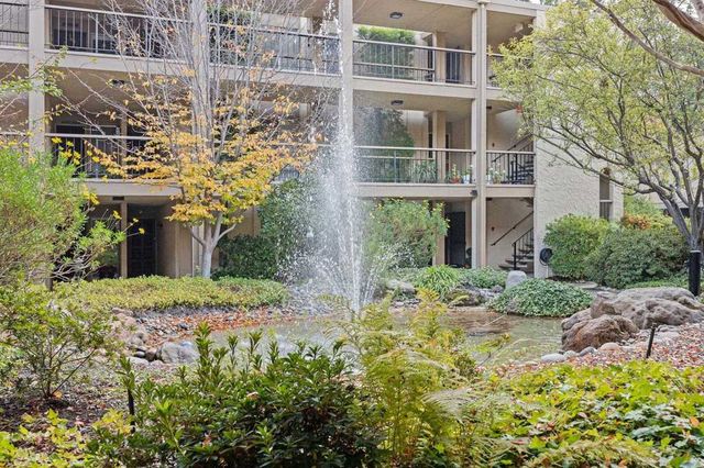 1129 AVENIDA SEVILLA 5B, Walnut Creek, CA 94595